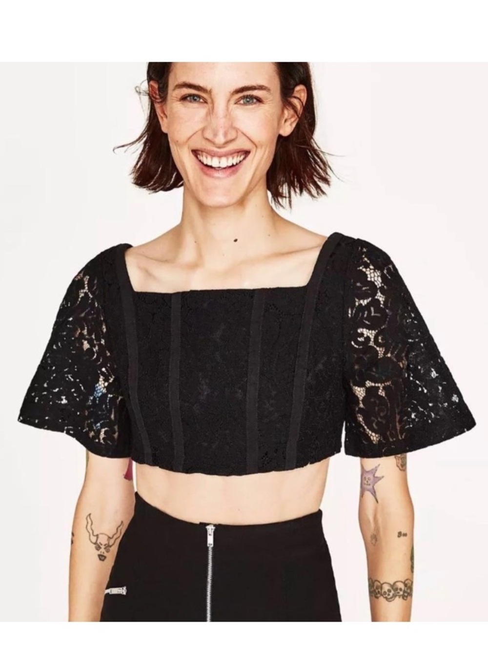 NWT L Zara Lace Crop Top